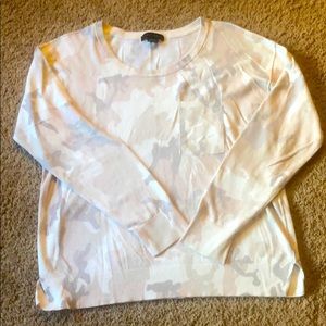 Sanctuary light colored camo sweatshirt